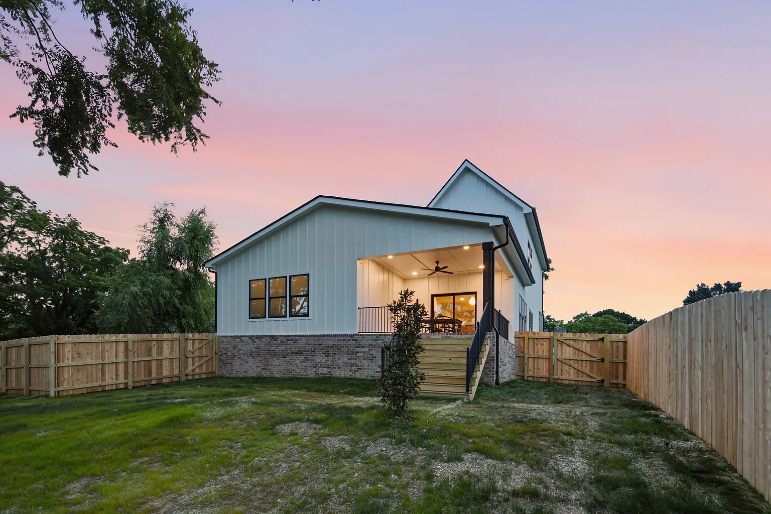 The Edwards Residence — photo 52 of 58