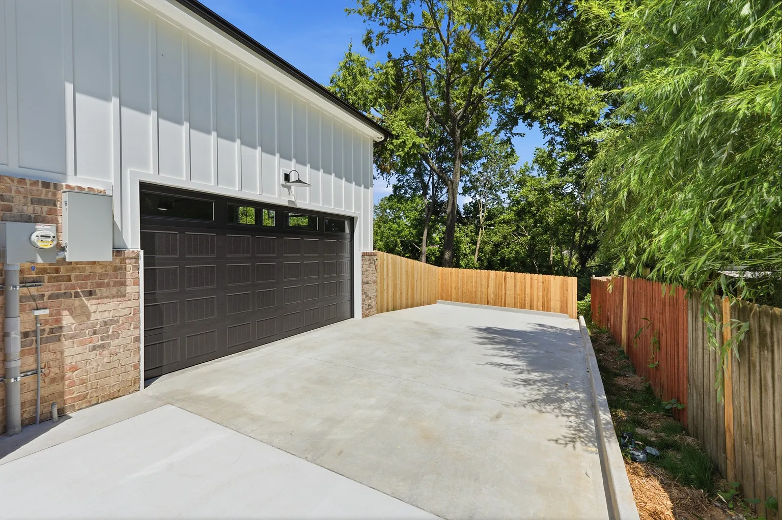 The Edwards Residence — photo 47 of 58