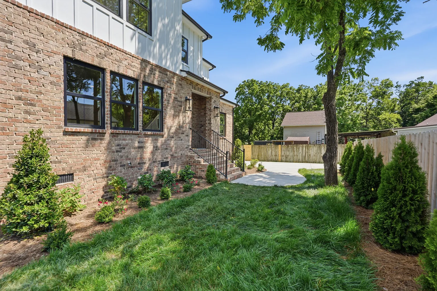 The Edwards Residence — photo 57 of 58
